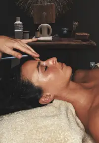 Therapeutic massage at Senăra Spa Comporta